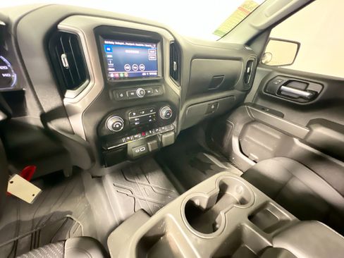 Used 2021 Chevrolet Silverado 1500 Custom RWD image 25