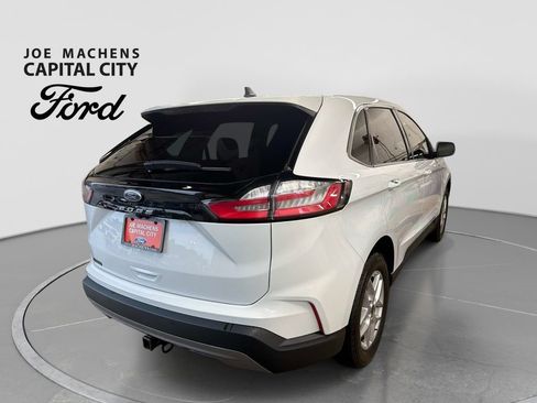 Used 2024 Ford Edge SEL w/ Convenience Package AWD/4WD image 5