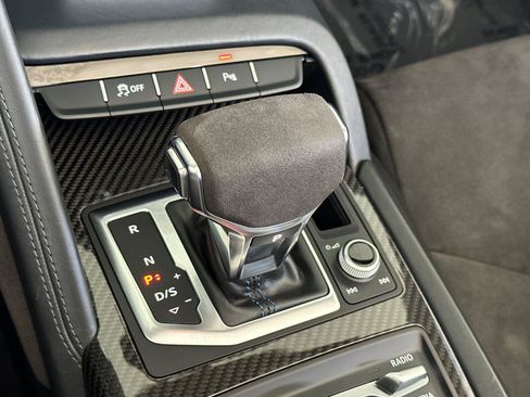 Used 2022 Audi R8 V10 performance AWD/4WD image 21