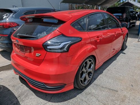 Used 2015 Ford Focus ST FWD image 11