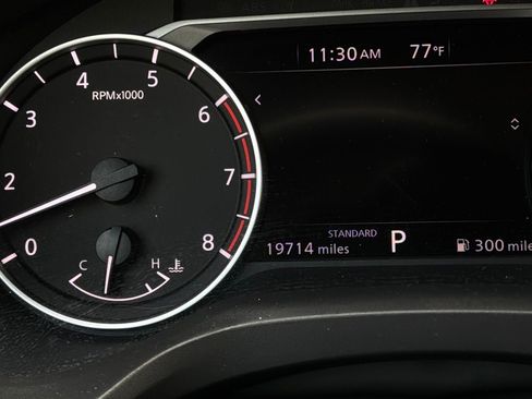 Used 2026 Nissan Rogue SV FWD image 41