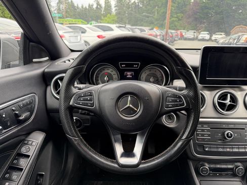 Used 2015 Mercedes-Benz CLA 250 4MATIC image 17