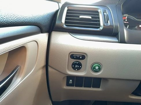 Used 2018 Honda Pilot EX-L image 19