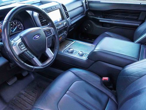 Used 2020 Ford Expedition Max Platinum image 9