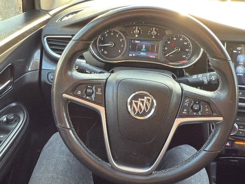 Used 2019 Buick Encore Preferred image 10