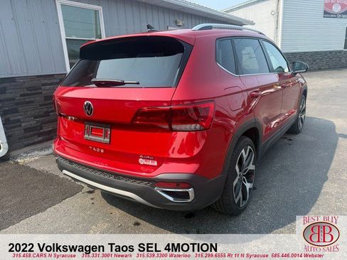 Used 2022 Volkswagen Taos SEL w/ Panoramic Sunroof Package AWD/4WD image 3