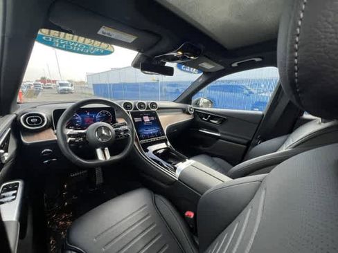Certified 2025 Mercedes-Benz GLC 300 image 14