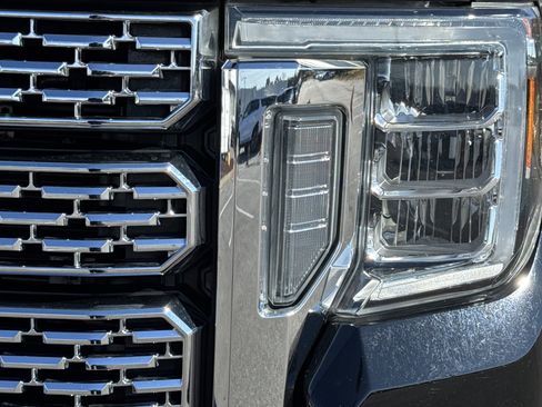 Used 2021 GMC Sierra 2500 Denali w/ Denali Ultimate Package image 6