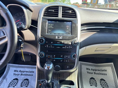 Used 2015 Chevrolet Malibu LT w/ Power Convenience Package FWD image 22