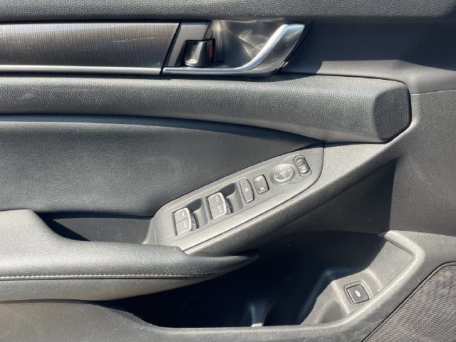 Used 2019 Honda Accord Sport image 23