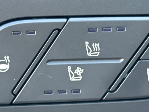 New 2026 Kia EV9 Wind AWD/4WD image 27