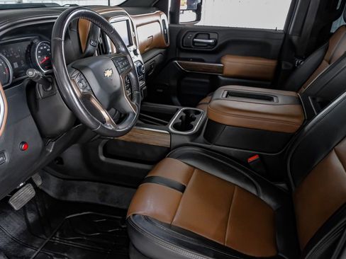 Used 2022 Chevrolet Silverado 3500 High Country w/ Safety Package II image 15