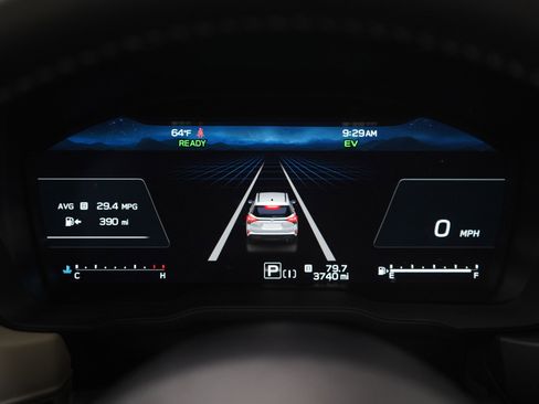 Used 2025 Subaru Forester Limited image 24