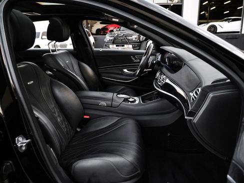 Used 2019 Mercedes-Benz S 63 AMG S 4MATIC Sedan image 35
