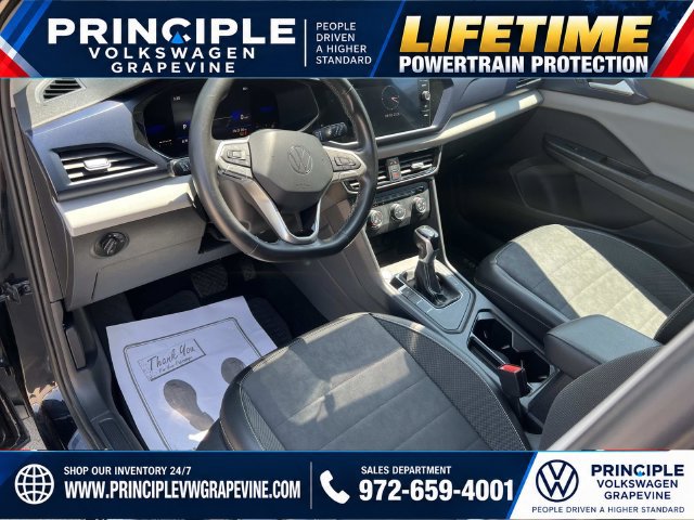 Used 2022 Volkswagen Taos SE FWD image 11