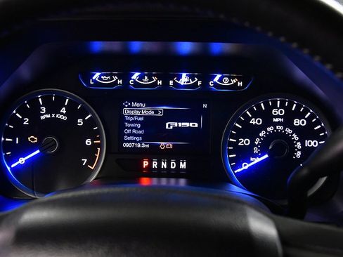 Used 2017 Ford F150 XLT w/ Equipment Group 302A Luxury image 17