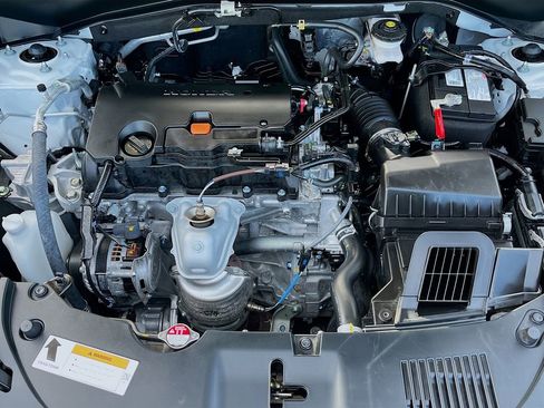 Used 2024 Honda HR-V EX-L image 29