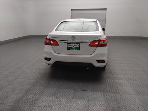 Used 2018 Nissan Sentra SV image 7