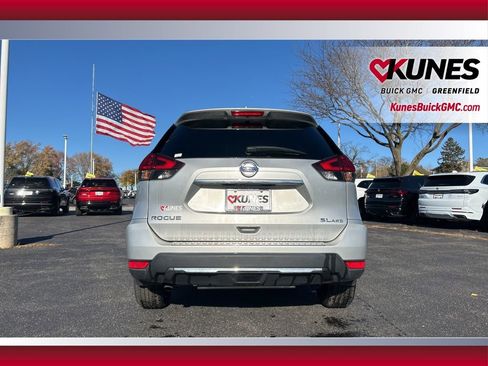 Used 2018 Nissan Rogue SL w/ Premium Package image 7