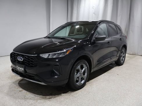 Used 2024 Ford Escape ST-Line image 5