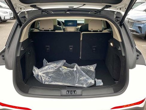 New 2026 Lincoln Corsair Reserve image 25