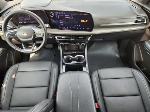 Certified 2026 Chevrolet Traverse LT AWD/4WD image 26