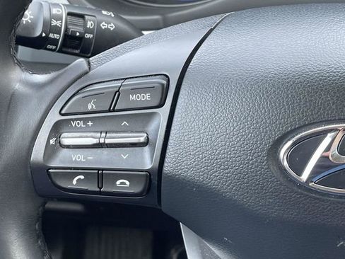 Used 2020 Hyundai Kona Limited image 33