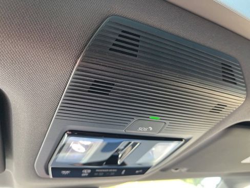 New 2025 Volkswagen ID. Buzz Pro S Plus image 25