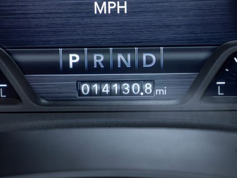 Used 2024 RAM 3500 Laramie w/ Night Edition image 17