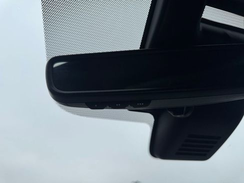 Used 2024 Nissan Titan Platinum Reserve w/ Moonroof Package image 27