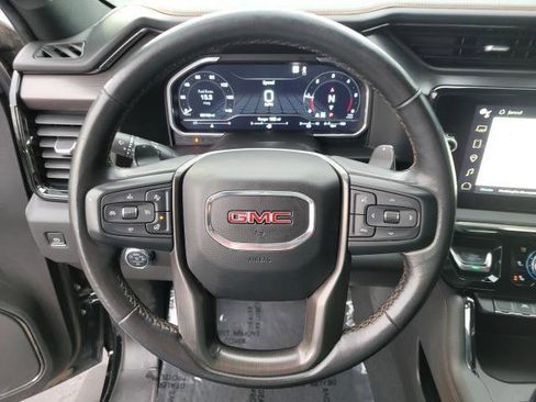 Used 2022 GMC Sierra 1500 AT4 w/ AT4 Preferred Package image 15