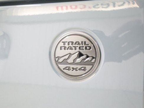 Used 2024 Jeep Wrangler Sport image 27