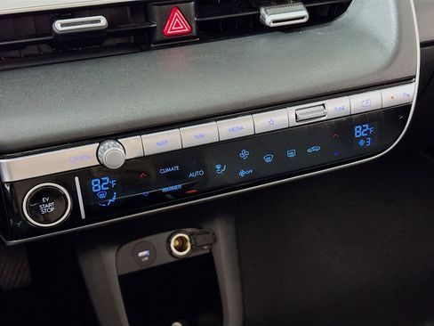 Used 2024 Hyundai Ioniq 5 SEL image 18