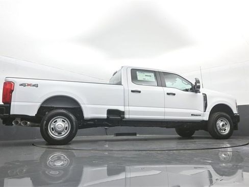 New 2026 Ford F350 XL image 32