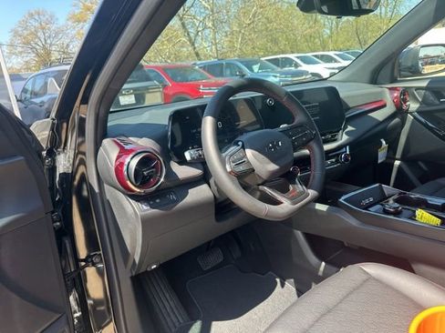 New 2026 Chevrolet Equinox RS w/ Safety and Technology Package FWD image 14
