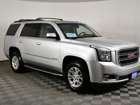 Used 2019 GMC Yukon SLT w/ Open Road Package AWD/4WD image 4