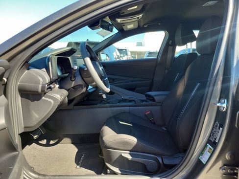 New 2026 Hyundai Elantra Sport FWD image 17