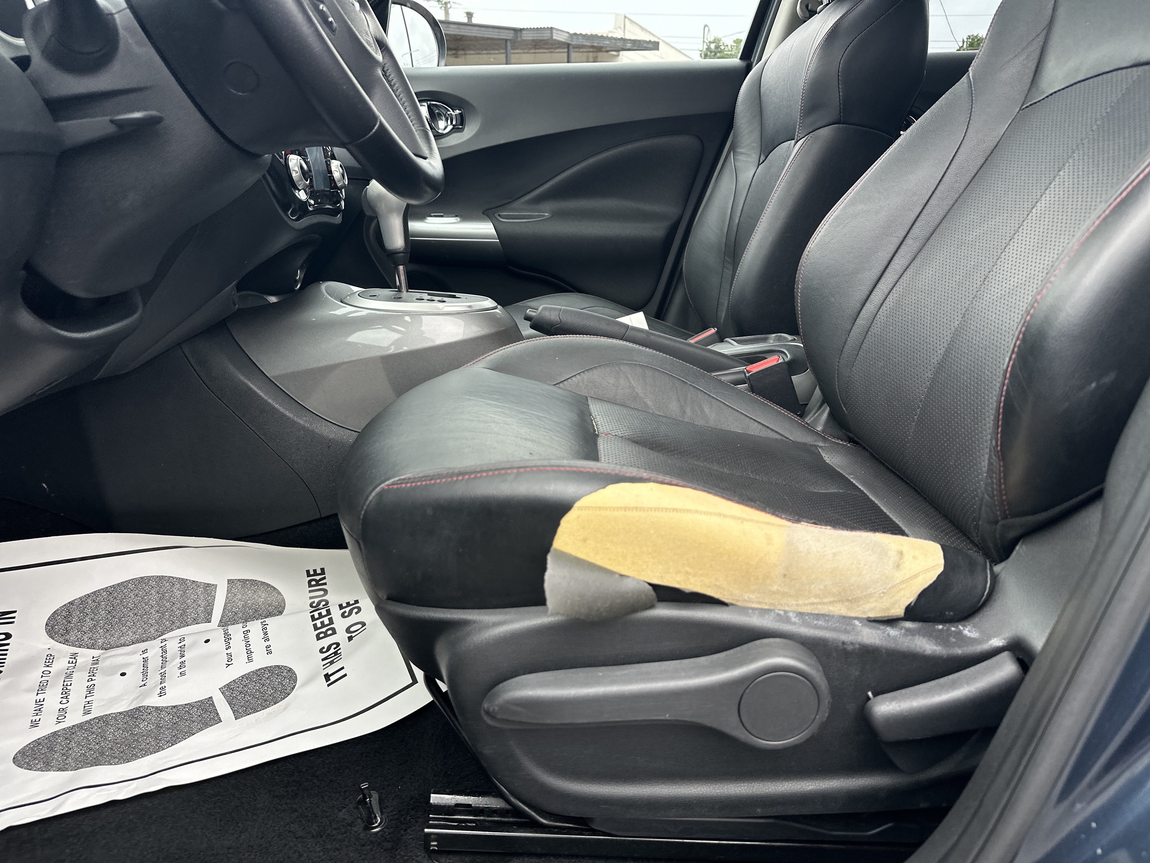 Used 2012 Nissan Juke SL FWD image 9