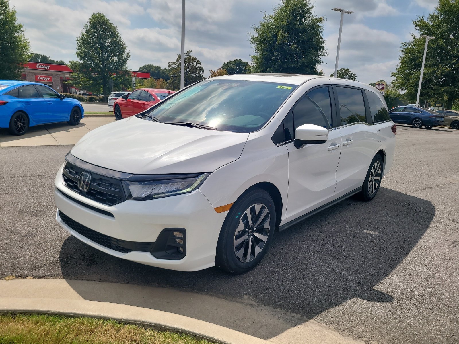 New 2027 Honda Odyssey EX-L image 7