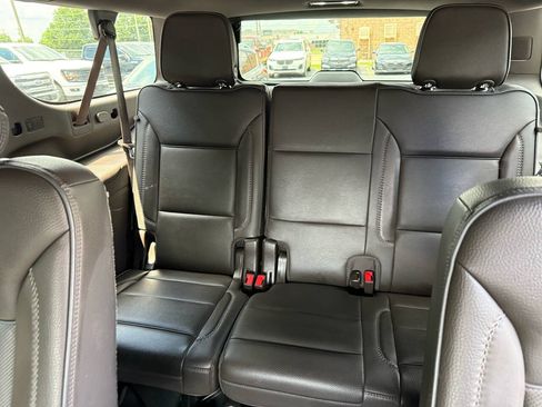 Used 2021 GMC Yukon XL Denali AWD/4WD image 19