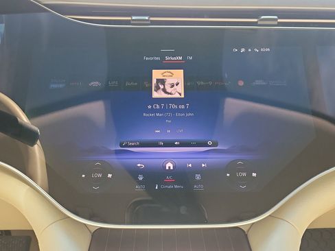 Certified 2023 Mercedes-Benz EQS 580 580 image 18