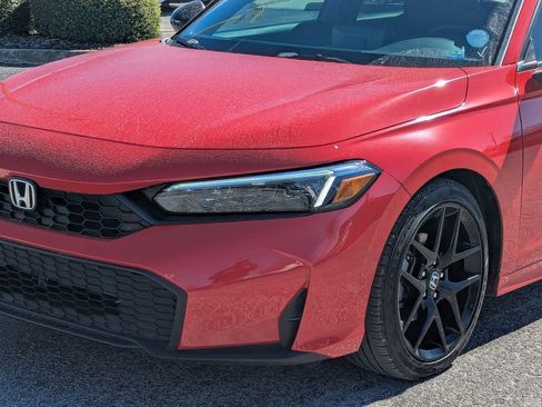 Used 2025 Honda Civic Sport image 6