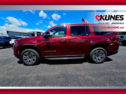 Used 2024 Jeep Wagoneer Series II AWD/4WD image 6