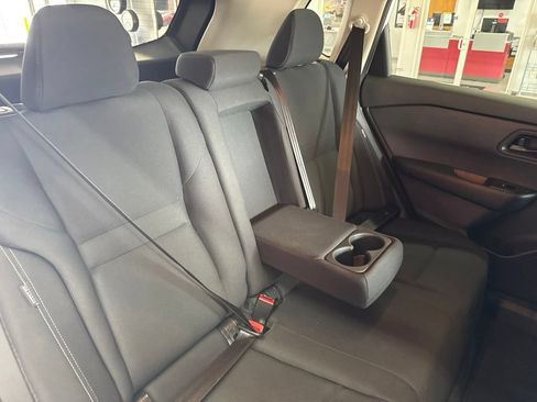 Certified 2025 Nissan Rogue S FWD image 18