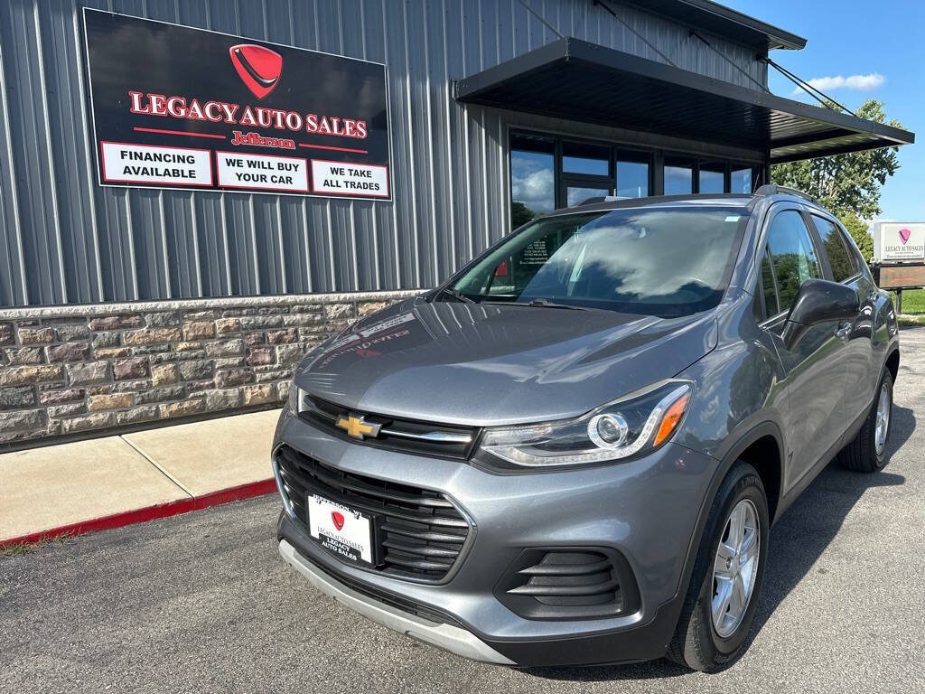 Used 2019 Chevrolet Trax LT w/ LT Convenience Package AWD/4WD image 1