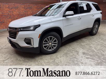 Used 2023 Chevrolet Traverse LT
