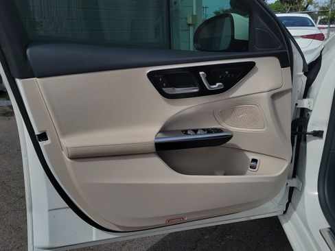 Certified 2023 Mercedes-Benz C 300 Sedan image 19