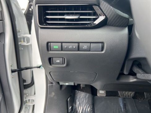 New 2025 Nissan Sentra SR w/ SR Premium Package image 20