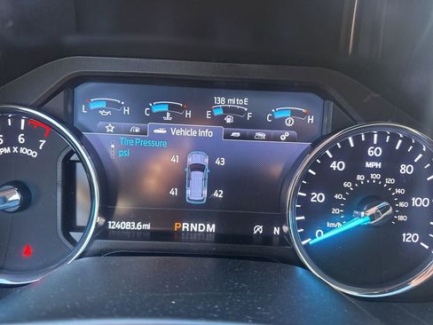 Used 2020 Ford Expedition XLT w/ Equipment Group 202A image 14