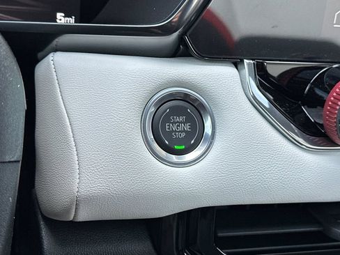 New 2026 GMC Canyon AT4X w/ AT4X AEV Edition AWD/4WD image 19
